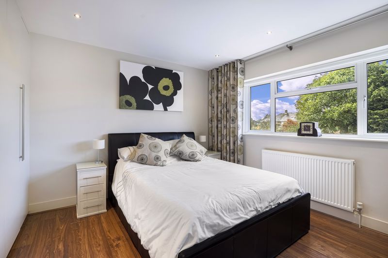 Bedroom - click for photo gallery